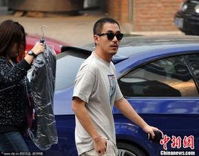 导演张默个人资料,光影人生，导演的艺术追求与人生感悟