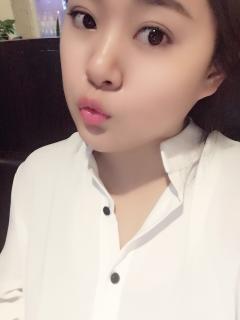 娟娟雪儿个人资料,才华横溢的年轻艺术家，揭秘她的成长之路